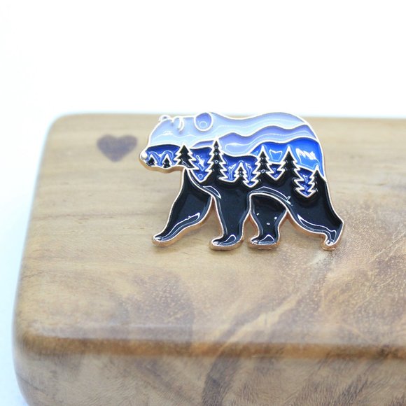 {5/$25} Cali Bear enamel pin - Picture 4 of 5